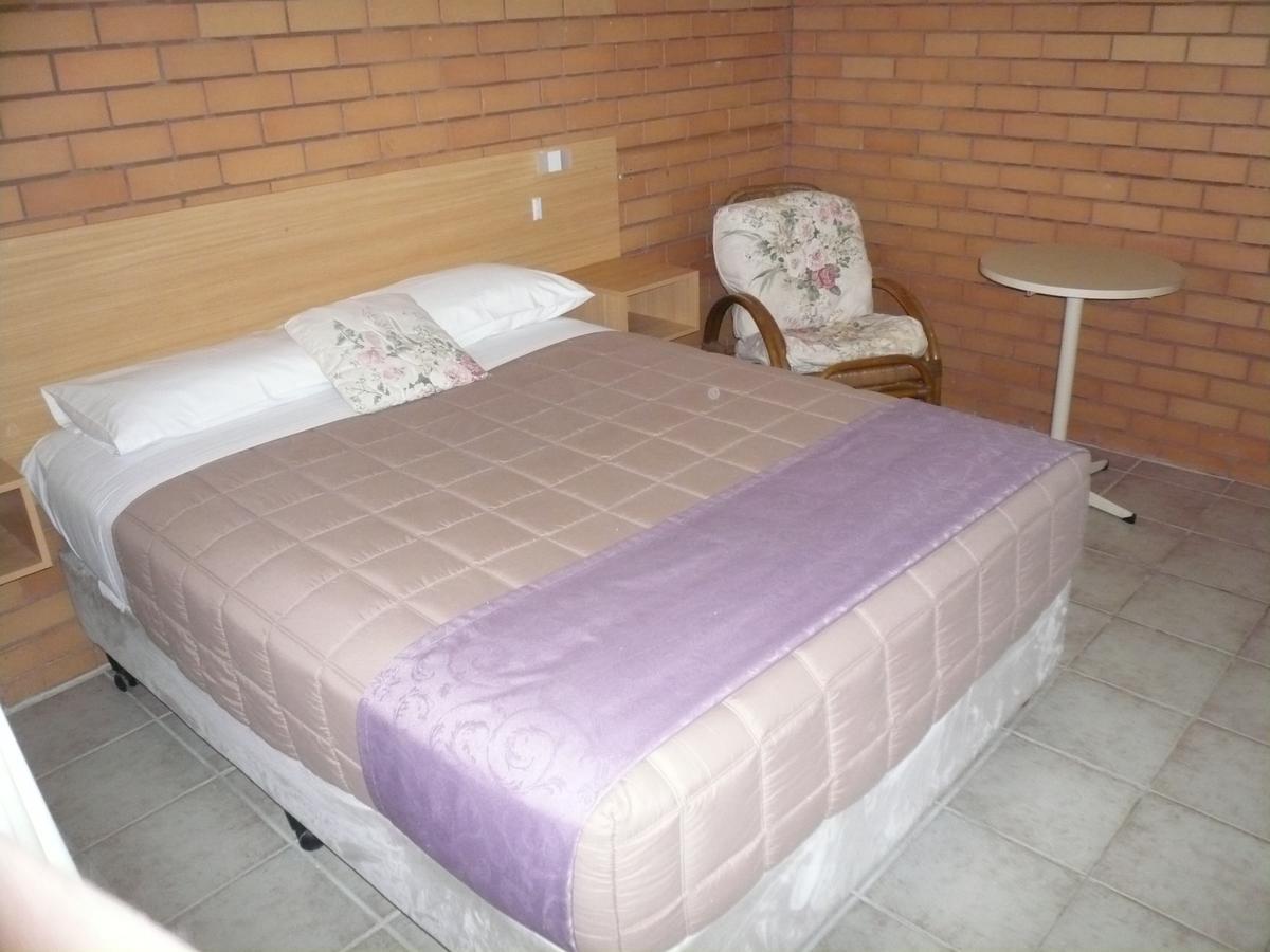 Grong Grong Motor Inn ห้อง รูปภาพ